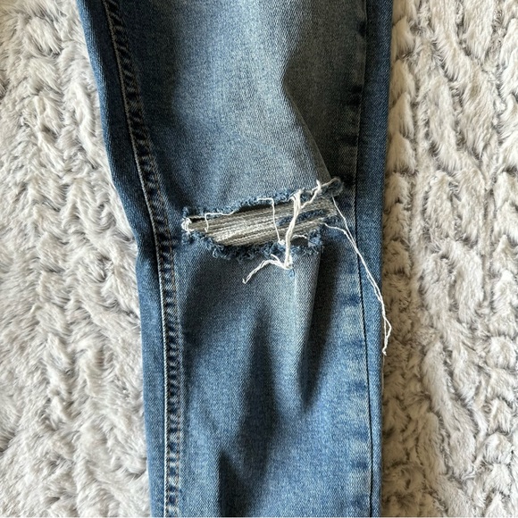 Topshop Jamie Distressed Knee Jeans size 30 - Picture 8 of 8